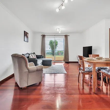 Appartement Cozy Seaside Near And Airport Caniço