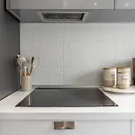 Cozy Seaside Near And Airport