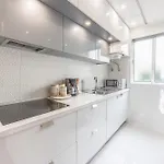 Cozy Seaside Near And Airport Apartmán