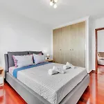 Cozy Seaside Near And Airport Apartmán Caniço