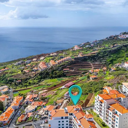 Daire Cozy Seaside Near And Airport