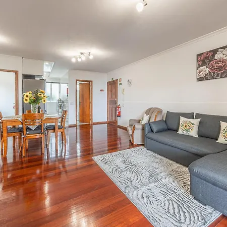 Cozy Seaside Near And Airport * 카니코