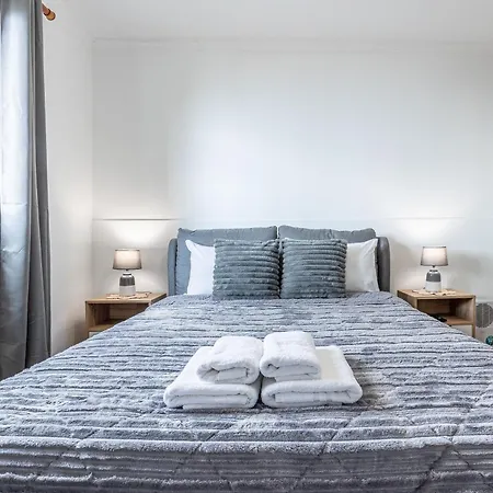 아파트 Cozy Seaside Near And Airport *