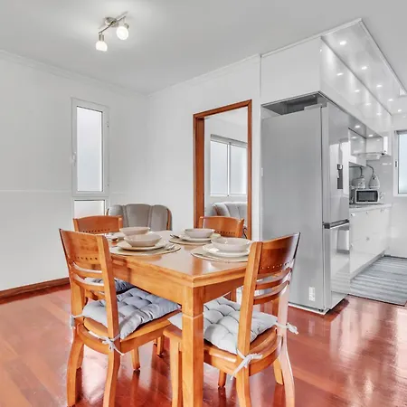 Daire Cozy Seaside Near And Airport