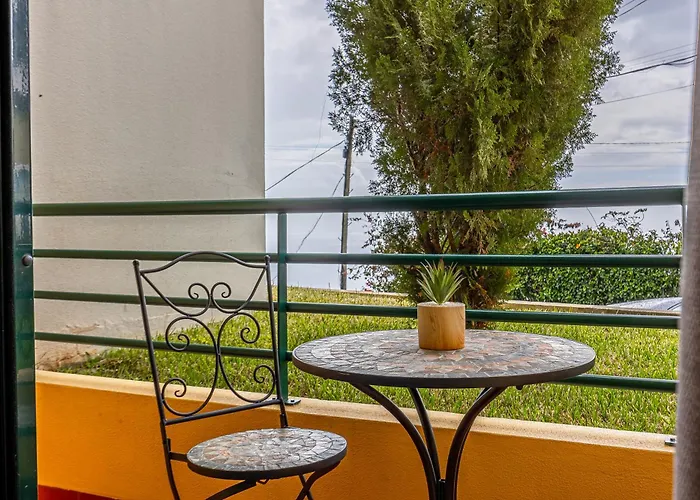 Cozy Seaside Near And Airport 公寓 卡尼索