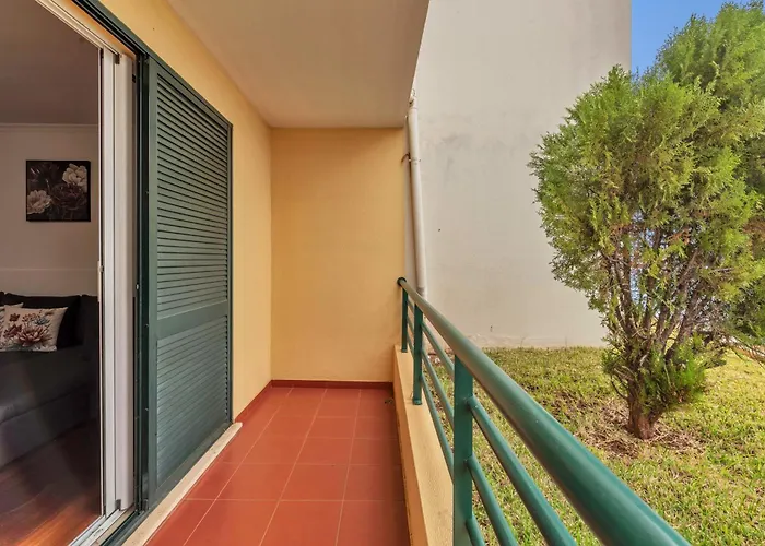 Cozy Seaside Near And Airport Appartamento