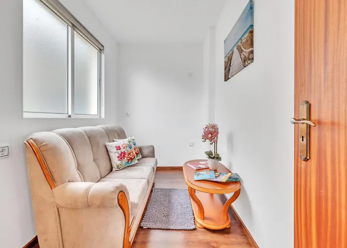 Cozy Seaside Near And Airport *