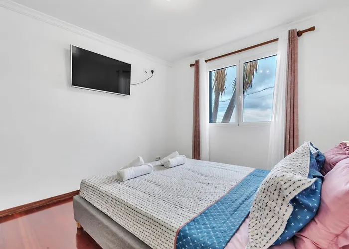 Daire Cozy Seaside Near And Airport *